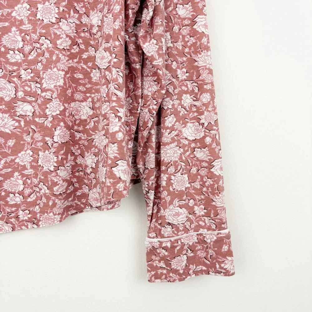 Marea by Liz Joy Pink Floral‎ Long Sleeve Pajama Top Size M Crew Neck Lounge